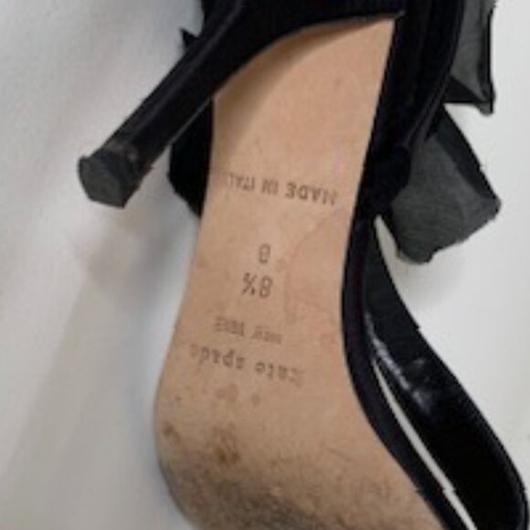 Kate Spade Satin shoes with Flower detail - Picture 5 of 5